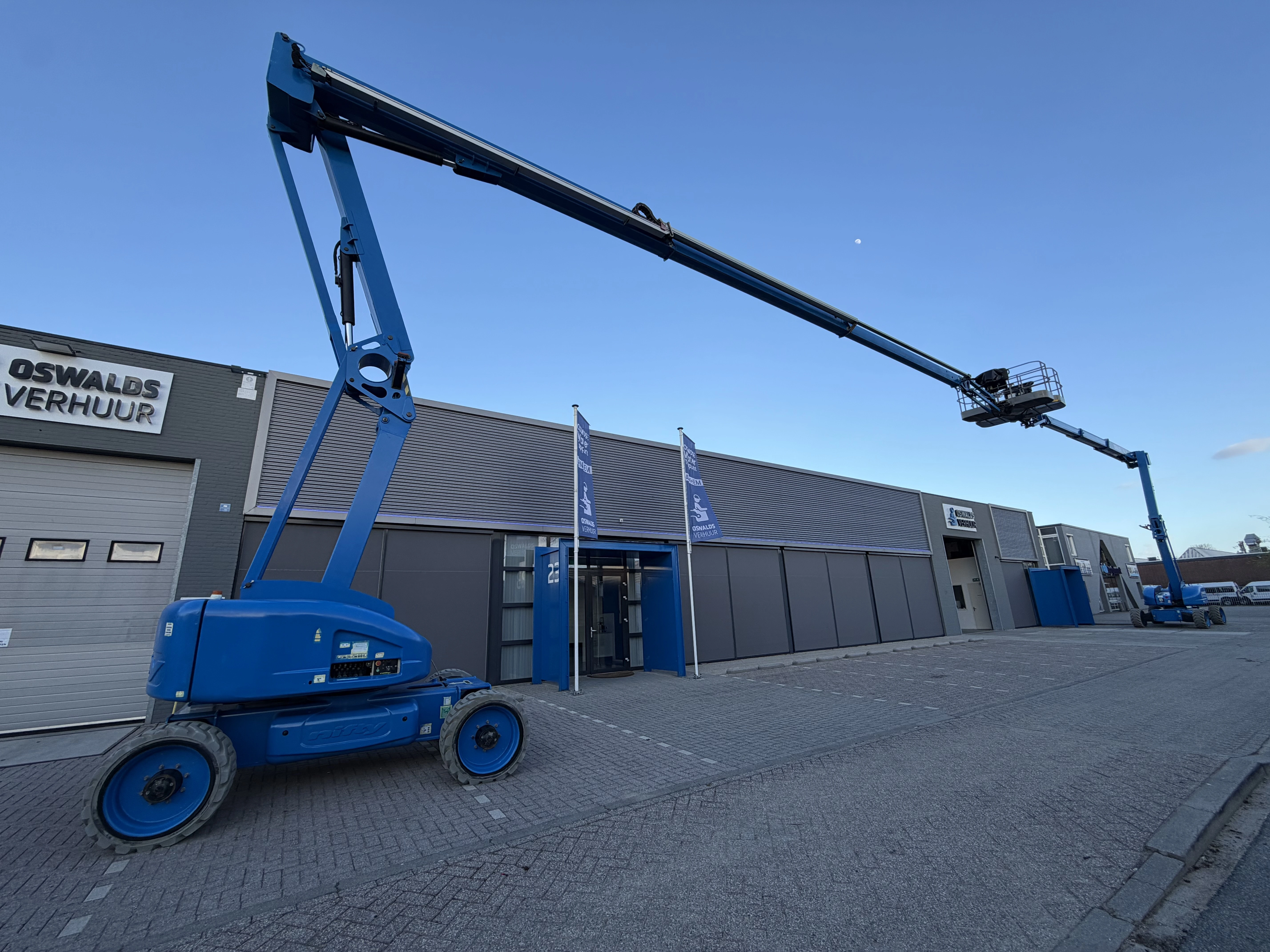 Niftylift HR28 Hybride van Oswalds Verhuur