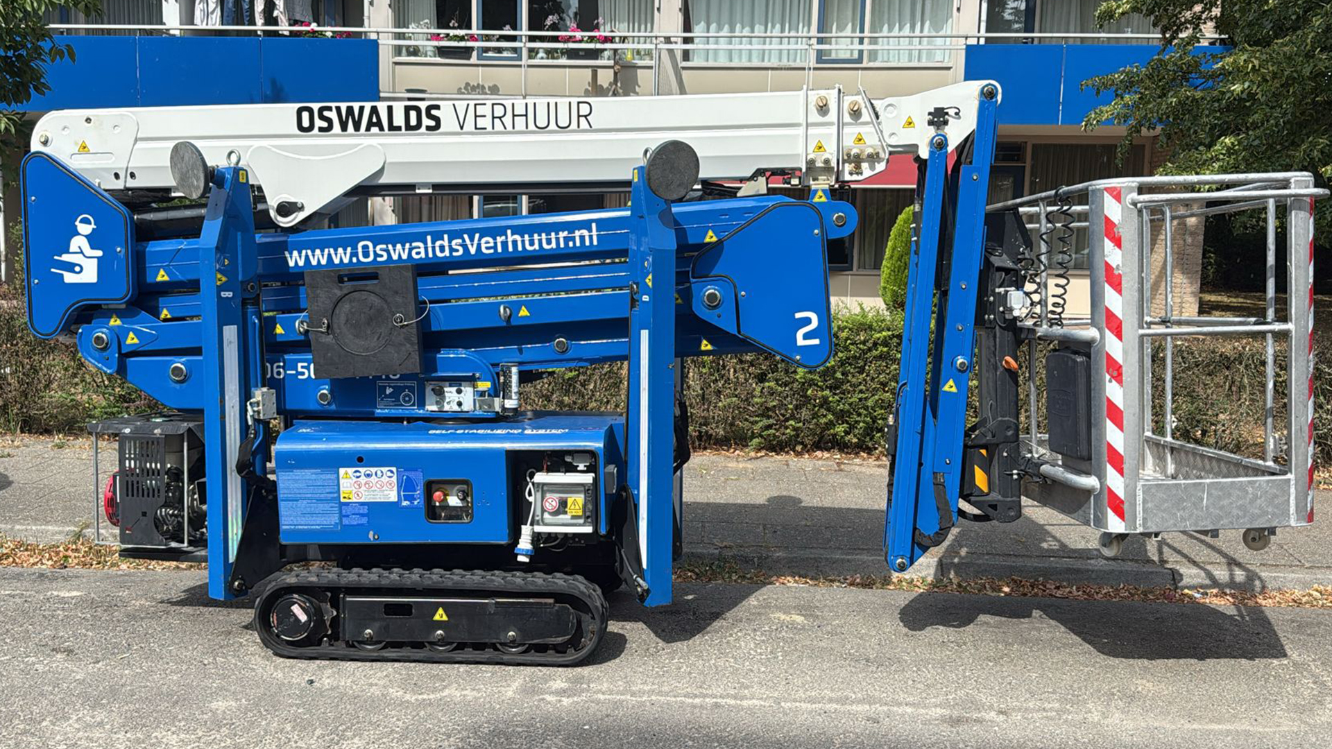 18 meter Spinhoogwerker 1 18 meter spinhoogwerker Oswalds Verhuur