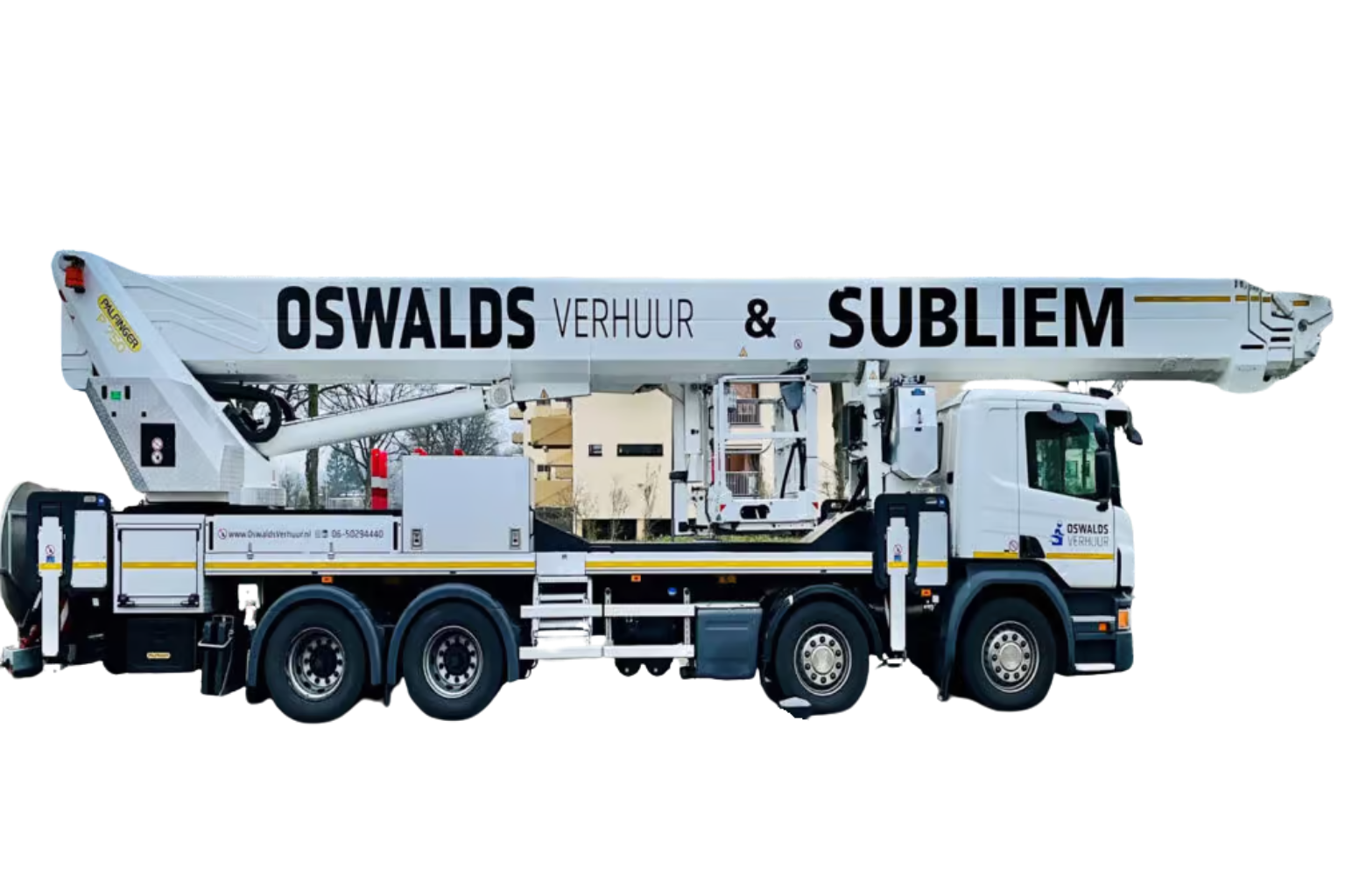 Vrachtautohoogwerker met machinist 14 75 meter PALFINGER P750